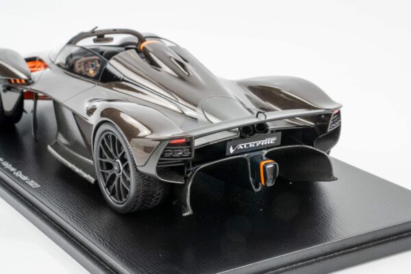 Spark - 1:18 Aston Martin Valkyrie Spider 2024 Cumberland Grey - Resin Model 11 Spark 18S1034 Aston Martin Valkyrie Cumberland Grey 2