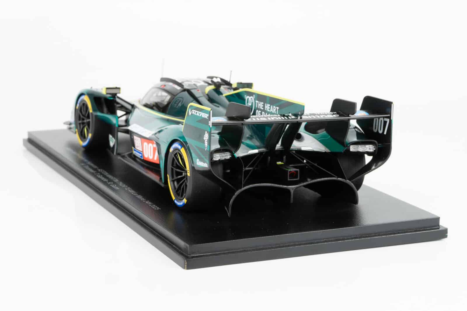 Spark 18S1050 1:18 Aston Martin Valkyrie No.007 Thor 2025 24h Le