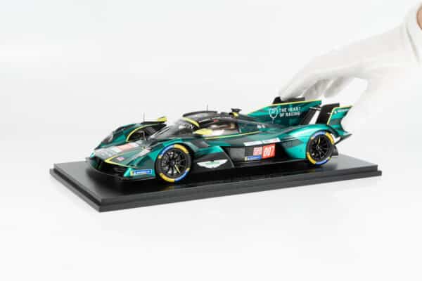Spark - 1:18 Aston Martin Valkyrie No.007 Thor 2025 24h Le Mans - Tincknell, Gamble, Gunn (18S1050) Resin Model 14 Spark - 1:18 Aston Martin Valkyrie No.007 Thor 2025 24h Le Mans - Tincknell, Gamble, Gunn (18S1050) Resin Model