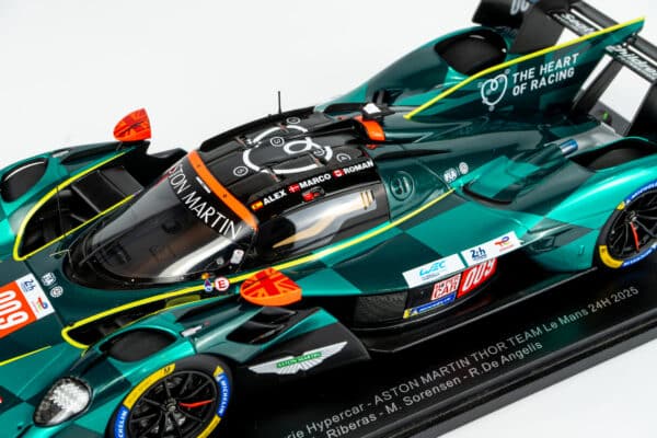 Spark - 1:18 Aston Martin Valkyrie No.009 Thor 2025 24h Le Mans - Riberas, Sorensen, De Angelis (18S1051) Resin Model 17 Spark - 1:18 Aston Martin Valkyrie No.009 Thor 2025 24h Le Mans - Riberas, Sorensen, De Angelis (18S1051) Resin Model