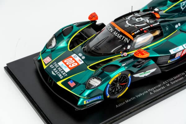 Spark - 1:18 Aston Martin Valkyrie No.009 Thor 2025 24h Le Mans - Riberas, Sorensen, De Angelis (18S1051) Resin Model 16 Spark - 1:18 Aston Martin Valkyrie No.009 Thor 2025 24h Le Mans - Riberas, Sorensen, De Angelis (18S1051) Resin Model