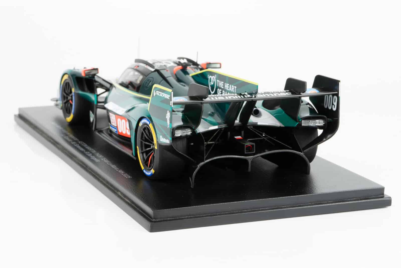 Spark 18S1051 1:18 Aston Martin Valkyrie No.009 Thor 2025 24h Le