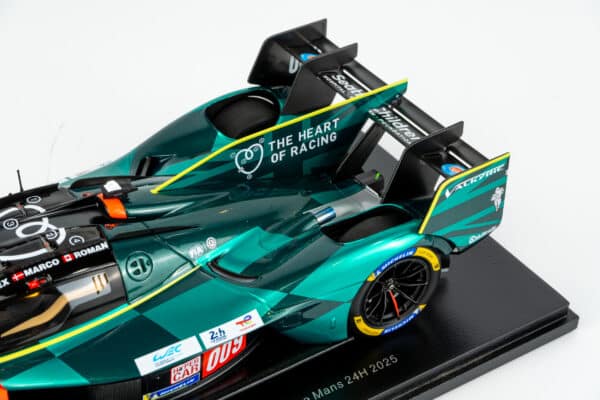 Spark - 1:18 Aston Martin Valkyrie No.009 Thor 2025 24h Le Mans - Riberas, Sorensen, De Angelis (18S1051) Resin Model 18 Spark - 1:18 Aston Martin Valkyrie No.009 Thor 2025 24h Le Mans - Riberas, Sorensen, De Angelis (18S1051) Resin Model