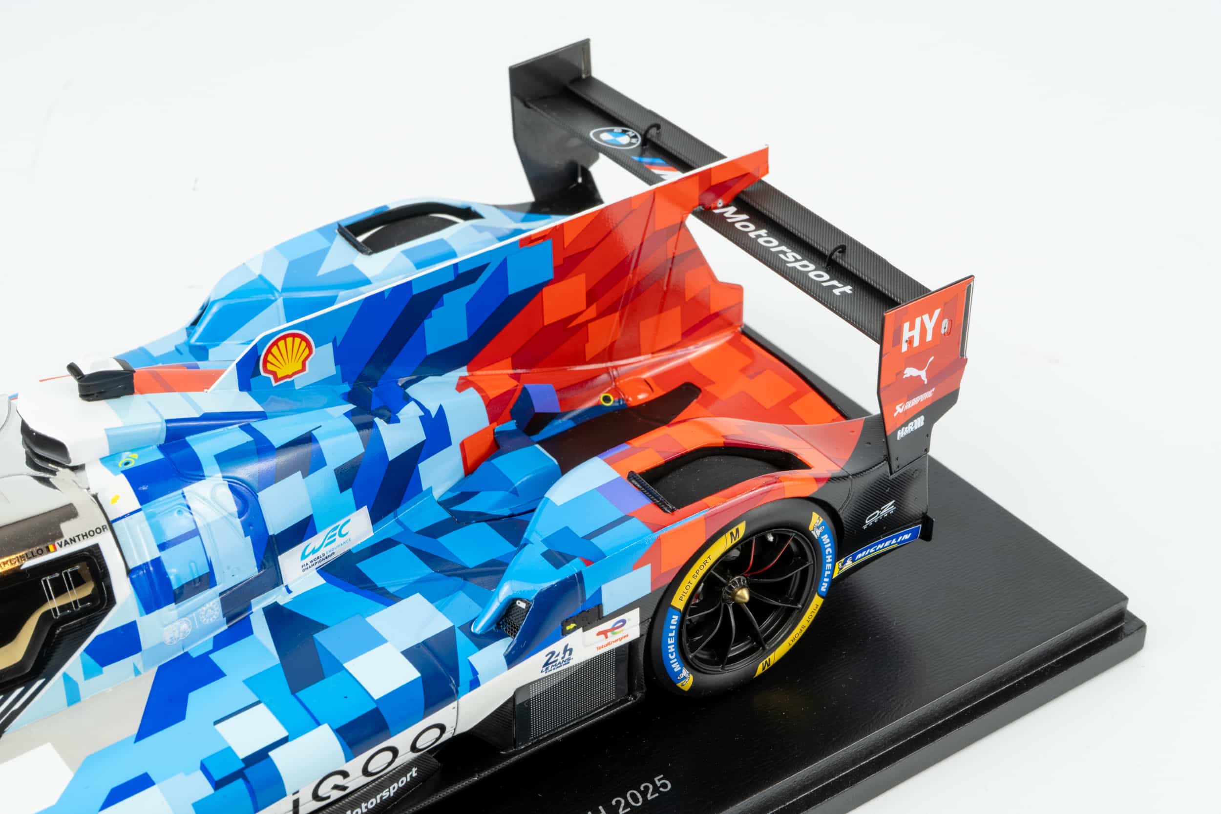 Spark 1:18 BMW M Hybrid V8 No.15 Team WRT 2025 24h Le Mans (18S1058) Resin Model 9 Spark 1:18 BMW M Hybrid V8 No.15 Team WRT 2025 24h Le Mans (18S1058) Resin Model - Image 9
