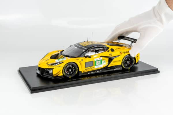 Spark - 1:18 Chevrolet Corvette Z06 LMGT3.R No.81 TF Sport 3rd Place 24h Le Mans 2025 (18S1078) - Resin Model 12 Spark - 1:18 Chevrolet Corvette Z06 LMGT3.R No.81 TF Sport 3rd Place 24h Le Mans 2025 (18S1078) - Resin Model