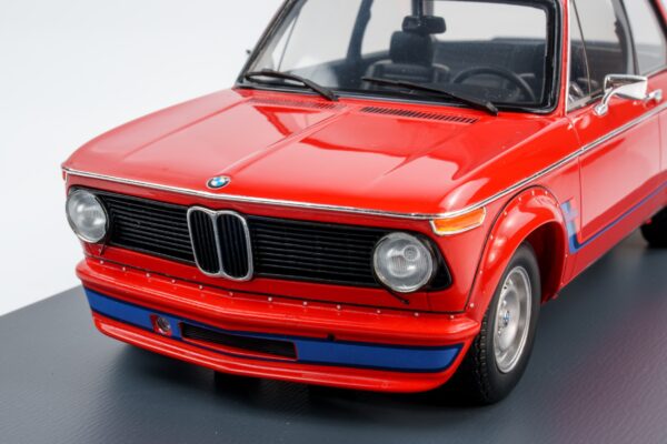 Spark - 1:18 BMW 2002 Turbo 1973 Verona Red - Limited Edition Resin Model 13 Spark - 1:18 BMW 2002 Turbo 1973 Verona Red - Limited Edition Resin Model
