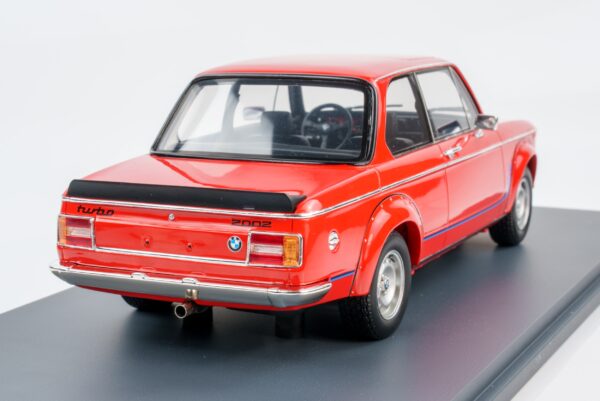 Spark - 1:18 BMW 2002 Turbo 1973 Verona Red - Limited Edition Resin Model 16 Spark - 1:18 BMW 2002 Turbo 1973 Verona Red - Limited Edition Resin Model