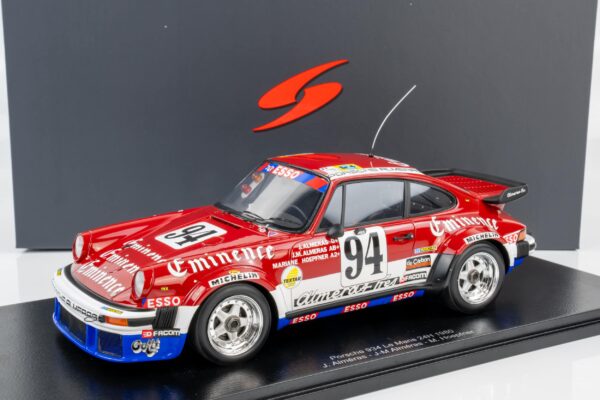 Spark 18S867 Porsche 934 5