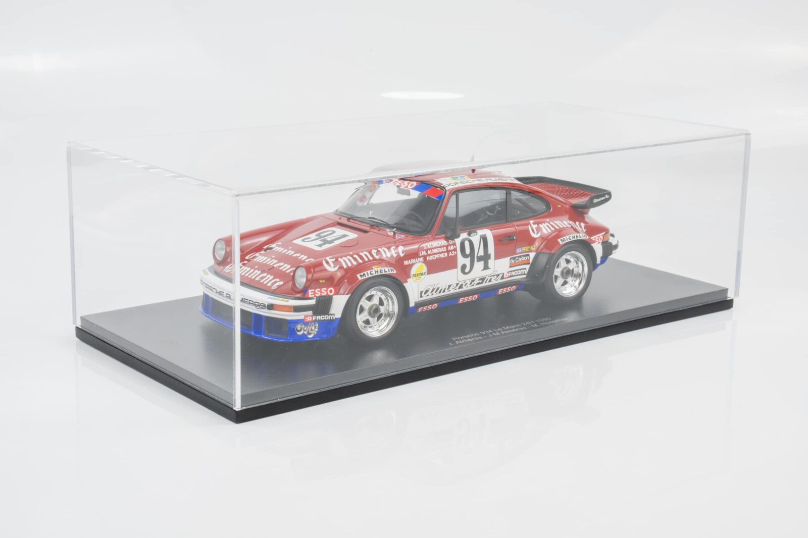 Spark - 1:18 Porsche 934 No.94 24h Le Mans 1980 - Resin Model