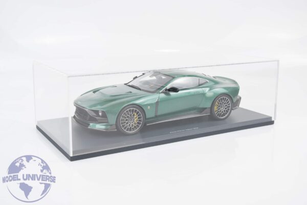 Spark - 1:18 Aston Martin Valour 2024 Green - Resin Model 9 Spark - 1:18 Aston Martin Valour 2024 Green - Resin Model