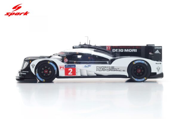 Spark 1:43 Porsche 919 Hybrid No.2 Winner 24h Le Mans 2016 (43LM16) Resin Model 12 Spark 1:43 Porsche 919 Hybrid No.2 Winner 24h Le Mans 2016 (43LM16) Resin Model