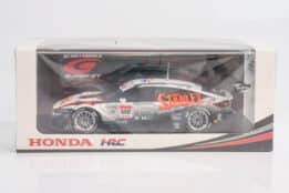 Spark - 1:43 Honda Civic Type R-GT Stanley No.100 Yamamoto, Makino Super GT500 2025 - Resin Model
