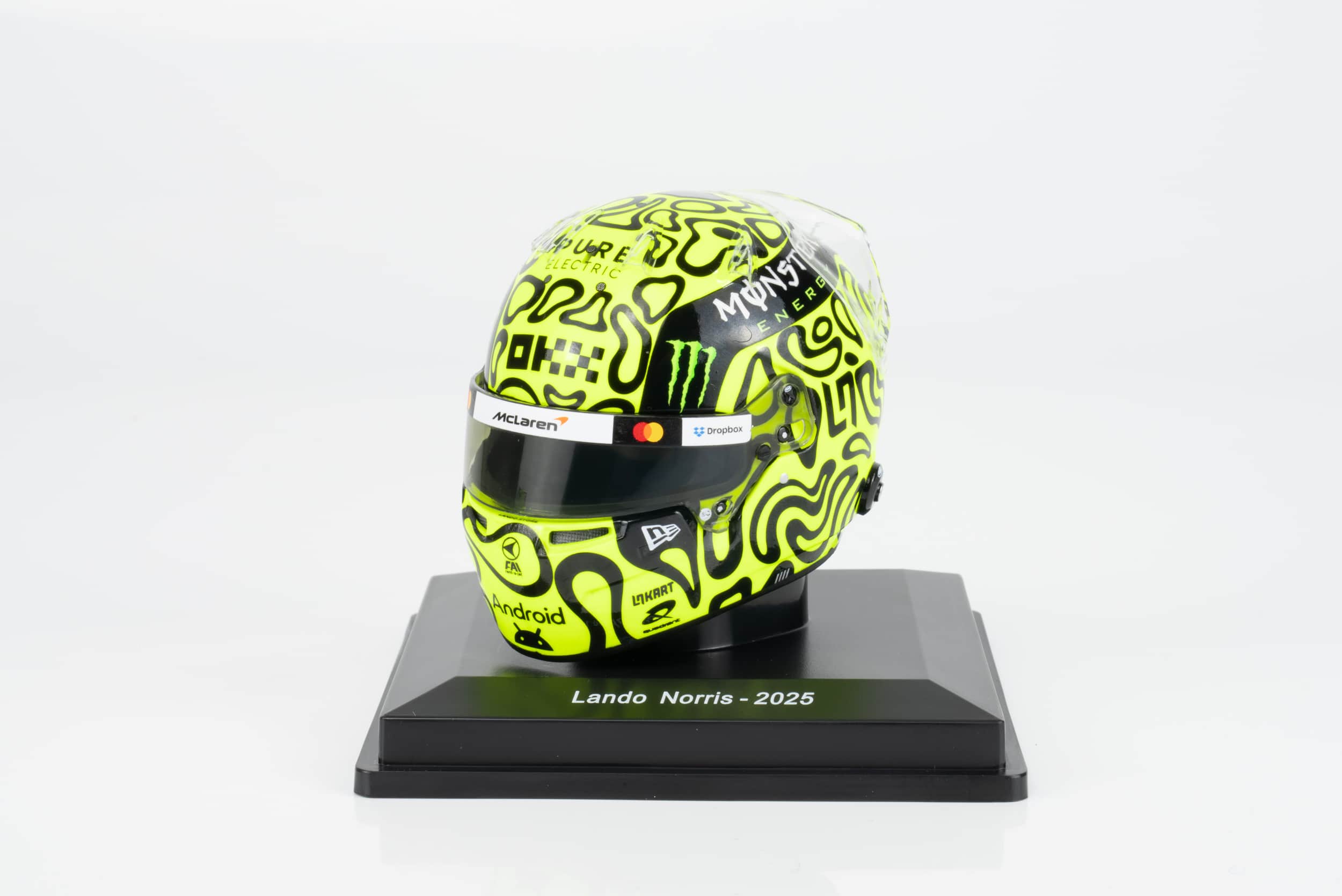 Spark 1:5 Lando Norris McLaren F1 Helmet 2025 Season (5HF188) Helmet Replica 6 Spark 1:5 Lando Norris McLaren F1 Helmet 2025 Season (5HF188) Helmet Replica - Image 6