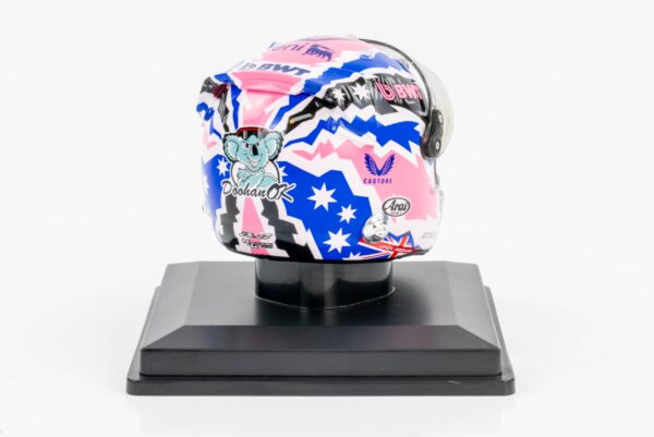 Spark 1:5 Jack Doohan 2025 F1 Season (5HF205) Helmet Replica 10 Spark 5HF205 Jack Doohan 2