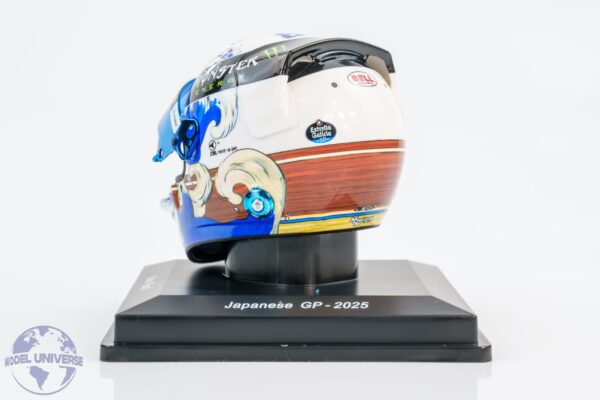 Spark - 1:5 Oscar Piastri McLaren Japanese GP 2025 - Helmet Replica 11 Spark - 1:5 Oscar Piastri McLaren Japanese GP 2025 - Helmet Replica