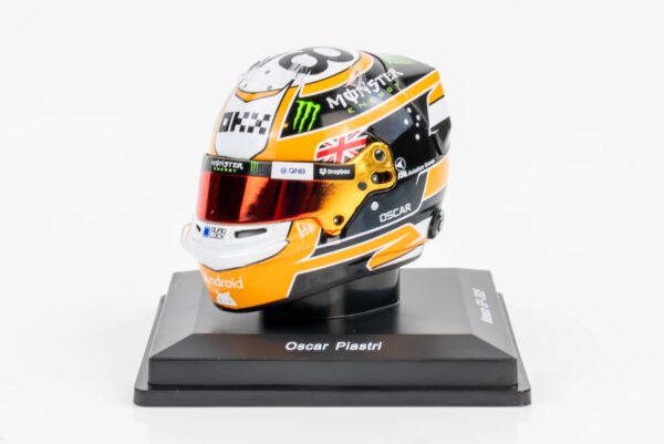 Spark 1:5 Oscar Piastri Monaco GP 2025 (5HF214) Helmet Replica 9 Spark - 1:5 Oscar Piastri Monaco GP 2025 - Helmet Replica