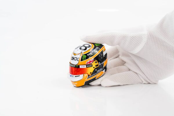 Spark 1:5 Oscar Piastri Monaco GP 2025 (5HF214) Helmet Replica 11 Spark - 1:5 Oscar Piastri Monaco GP 2025 - Helmet Replica