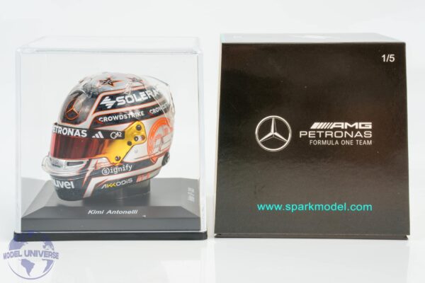 Spark - 1:5 Kimi Antonelli Mercedes British GP 2025 - Helmet Replica 8 Spark - 1:5 Kimi Antonelli Mercedes British GP 2025 - Helmet Replica
