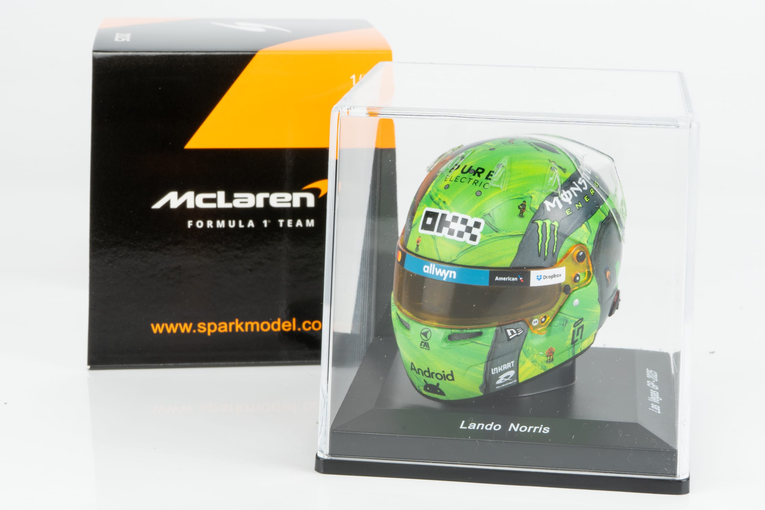 Spark - 1:5 Lando Norris F1 Las Vegas GP 2025 (5HF235) Helmet Replica 2 Spark - 1:5 Lando Norris F1 Las Vegas GP 2025 (5HF235) Helmet Replica - Image 2