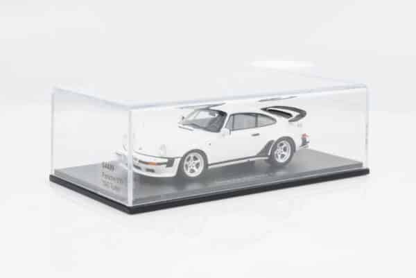 Spark - 1:43 Porsche 911 (930) TAG Turbo White - Resin Model 5 Spark - 1:43 Porsche 911 (930) TAG Turbo White - Resin Model