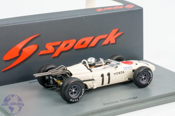 Spark - 1:43 Honda RA272 No.11 Winner Mexican GP 1965 Richie Ginther - Resin Model 6 Spark - 1:43 Honda RA272 No.11 Winner Mexican GP 1965 Richie Ginther - Resin Model
