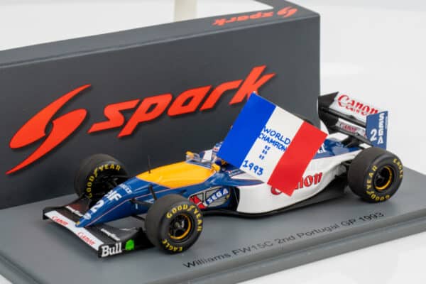 Spark - 1:43 Williams FW15C No.2 2nd Portugal GP 1993 Alain Prost with French Flag - Resin Model