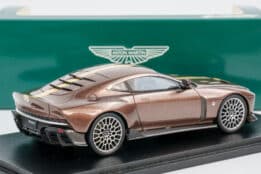 Spark S7843 Aston Maritn Valour 2024 Bronze 1