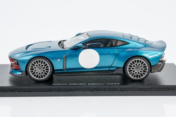 Spark - 1:43 Aston Martin Valour 2024 Blue - Resin Model