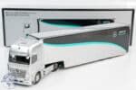 Spark - 1:43 Mercedes Actros - Mercedes-AMG Petronas F1 Team Transporter 2023 - Resin Model