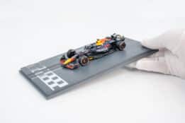 Spark - 1:43 Red Bull RB20 No.1 Max Verstappen 2024 F1 World Champion - Resin Model