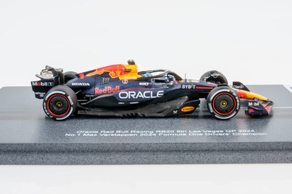 Spark - 1:43 Red Bull RB20 No.1 Max Verstappen 2024 F1 World Champion - Resin Model 14 Spark - 1:43 Red Bull RB20 No.1 Max Verstappen 2024 F1 World Champion - Resin Model