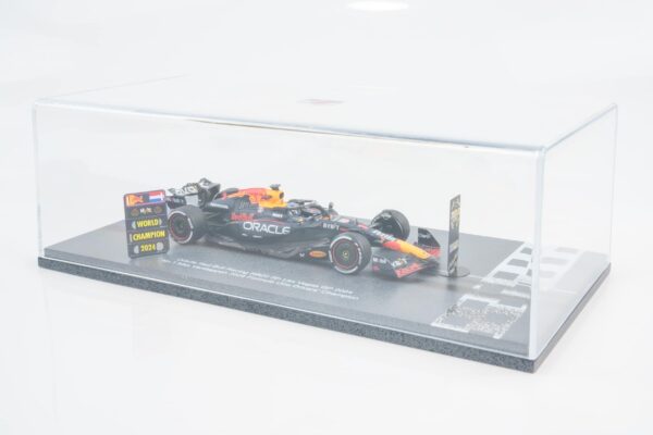 Spark - 1:43 Red Bull RB20 No.1 Max Verstappen 2024 F1 World Champion - Resin Model 10 Spark - 1:43 Red Bull RB20 No.1 Max Verstappen 2024 F1 World Champion - Resin Model