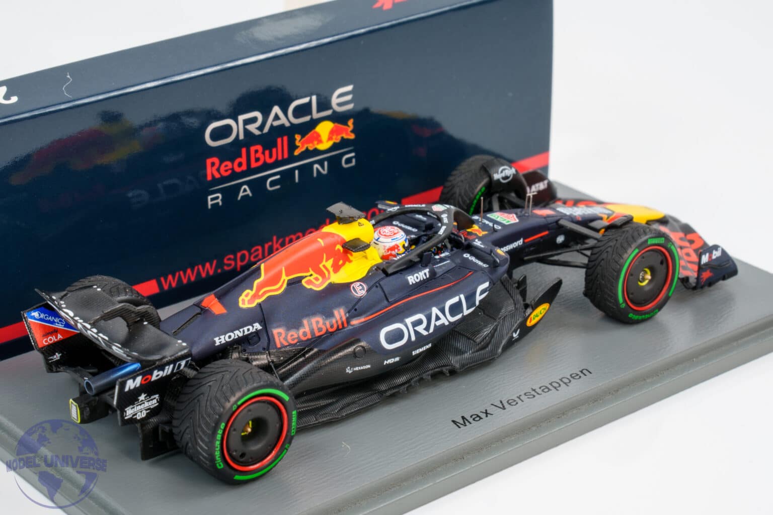 Maquette F1 RB21#1 Verstappen – Échelle 1/43 – Alliage Et Caoutchouc – Modèle Statique De Collection – Emballage Luxe