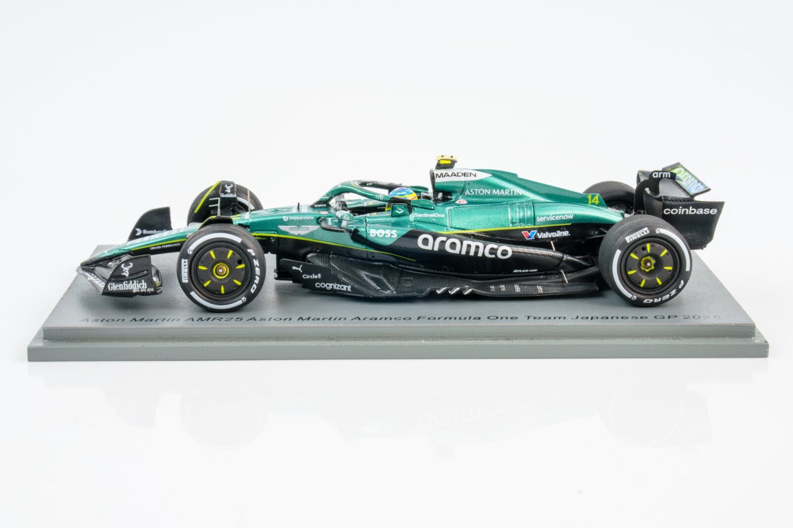 Spark - 1:43 Aston Martin AMR25 No.14 Fernando Alonso Japanese GP