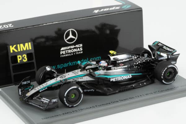 Spark - 1:43 Mercedes-AMG W16 No.12 Kimi Antonelli First Podium 3rd Canadian GP 2025 with Pitboard (S9617) Resin Model