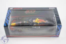Spark - 1:43 Red Bull Racing RB21 No.1 Max Verstappen "Red Bull 400th Race" Winner Imola GP 2025 - Resin Model