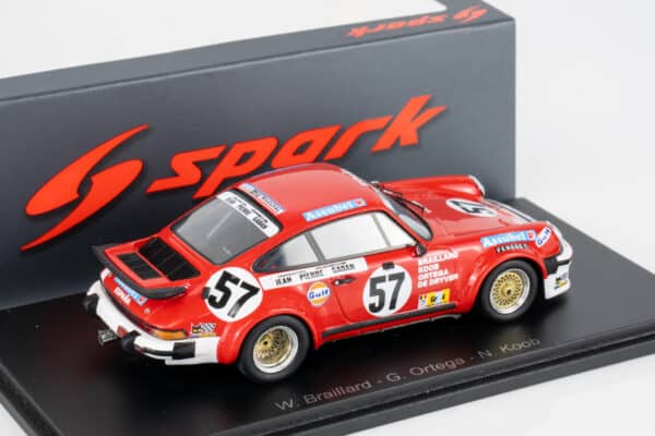 Spark - 1:43 Porsche 934 No.57 Le Mans 24H 1977 - Resin Model 4 Spark - 1:43 Porsche 934 No.57 Le Mans 24H 1977 - Resin Model