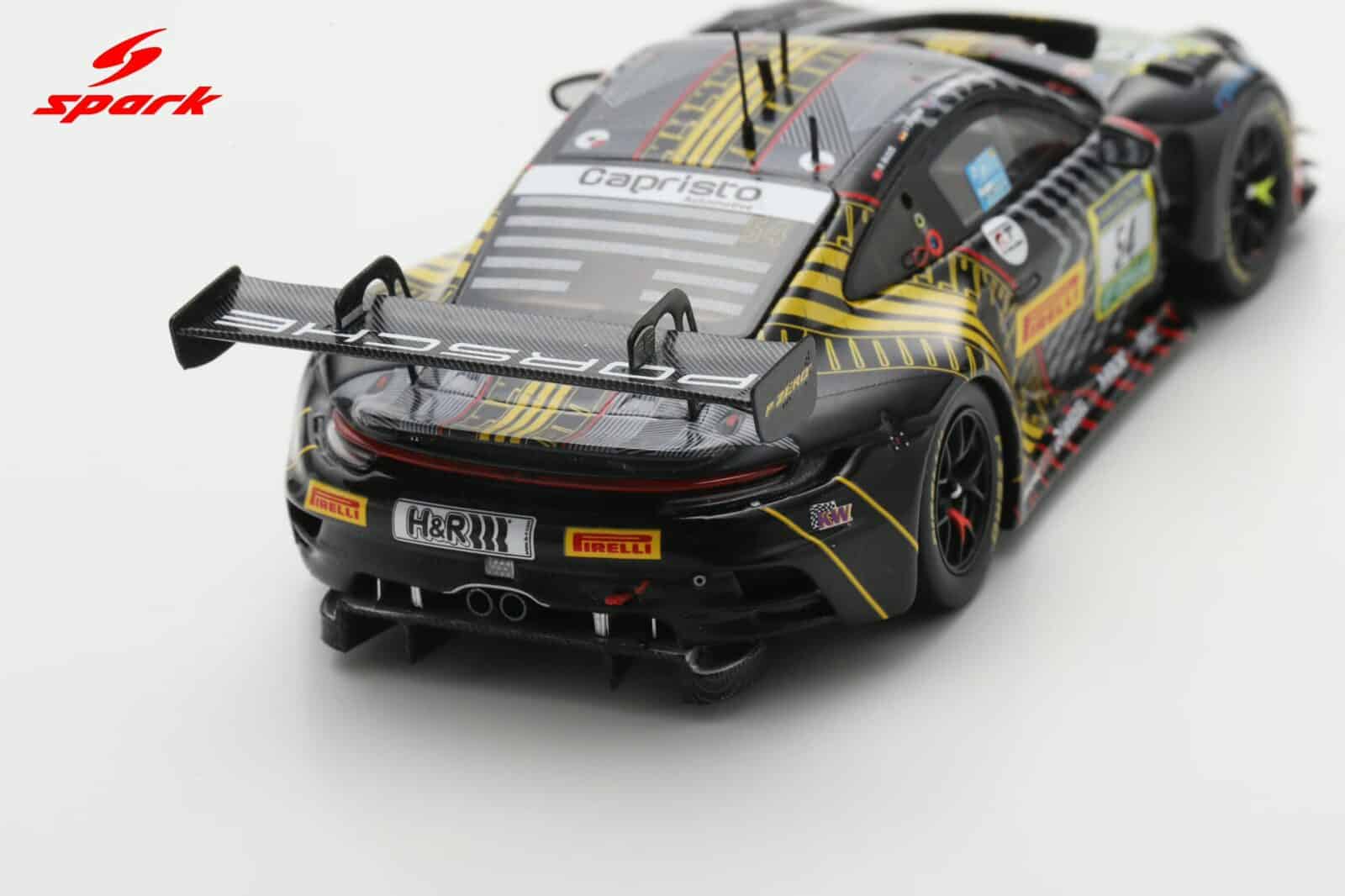 Spark 1:43 Porsche 911 GT3 R (992) No.54 Dinamic GT 3rd 24h