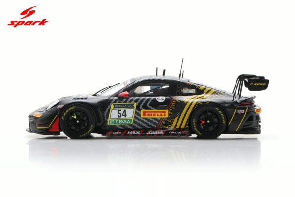 Spark 1:43 Porsche 911 GT3 R (992) No.54 Dinamic GT 3rd 24h Nurburgring 2025 (SG1000) Limited Edition Resin Model 21 Spark 1:43 Porsche 911 GT3 R (992) No.54 Dinamic GT 3rd 24h Nurburgring 2025 (SG1000) Limited Edition Resin Model