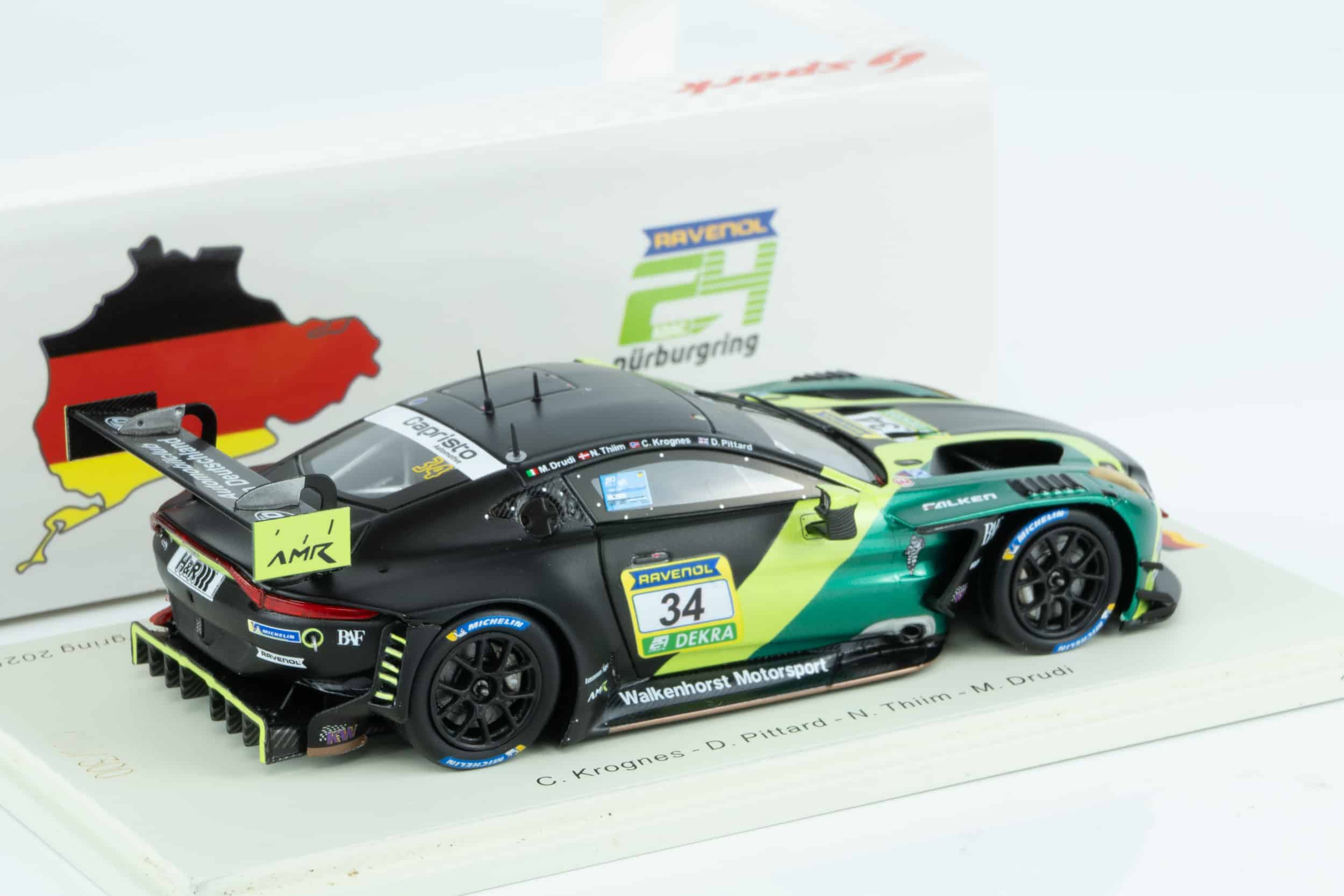 Spark - 1:43 Aston Martin Vantage AMR GT3 EVO No.34 Walkenhorst Motorsport 24h Nurburgring 2025 (SG1010) Limited Edition Resin Model 2 Spark - 1:43 Aston Martin Vantage AMR GT3 EVO No.34 Walkenhorst Motorsport 24h Nurburgring 2025 (SG1010) Limited Edition Resin Model - Image 2