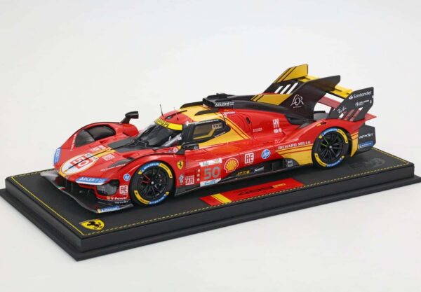 BBR - 1:18 Ferrari 499P No.50 Winner 24h Le Mans 2024 A.Fuoco, M.Molina, N.Nielsen - Limited Edition Resin Model Special Pack 10 BBR - 1:18 Ferrari 499P No.50 Winner 24h Le Mans 2024 A.Fuoco, M.Molina, N.Nielsen - Limited Edition Resin Model Special Pack