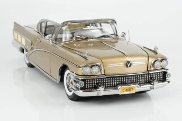 Sun Star - 1:18 Buick Limited Riviera Coupe Gold Mist / Glacier White 1958 (4807) Limited Edition Diecast Model 21 Sun Star - 1:18 Buick Limited Riviera Coupe Gold Mist / Glacier White 1958 (4807) Limited Edition Diecast Model