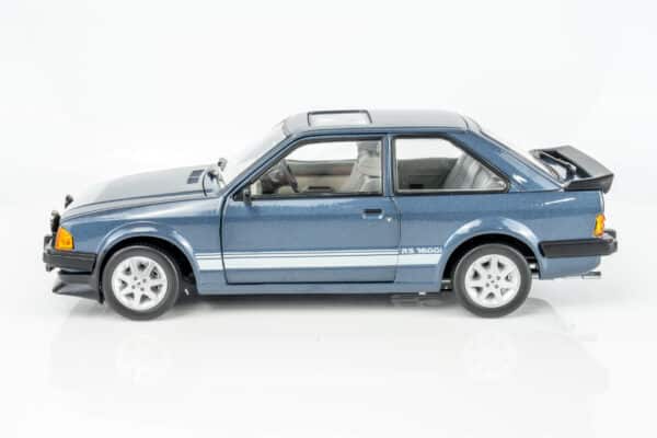 Sun Star - 1:18 Ford Escort RS1600i 1984 Caspian Blue RHD UK Exclusive - Limited Edition Diecast Model 29 Sun Star - 1:18 Ford Escort RS1600i 1984 Caspian Blue RHD UK Exclusive - Limited Edition Diecast Model