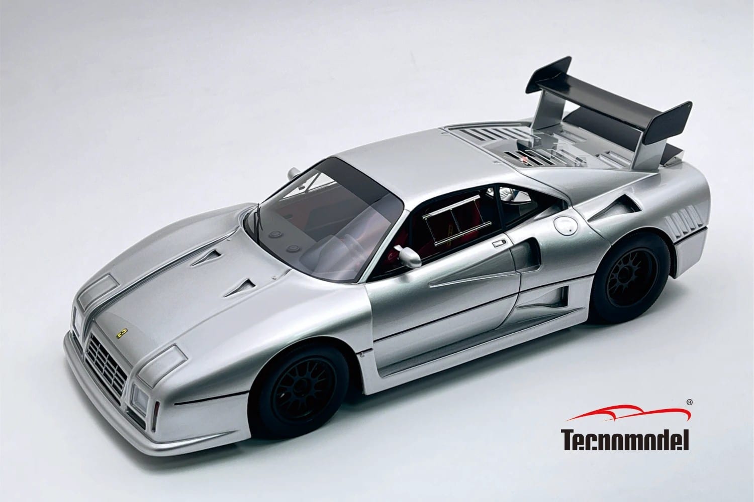 Tecnomodel 1:18 Ferrari 288 GTO Evoluzione 1985 Nurburgring Silver with Black Wheels (TM18-361F) Limited Edition Resin Model 4 Tecnomodel 1:18 Ferrari 288 GTO Evoluzione 1985 Nurburgring Silver with Black Wheels (TM18-361F) Limited Edition Resin Model - Image 4