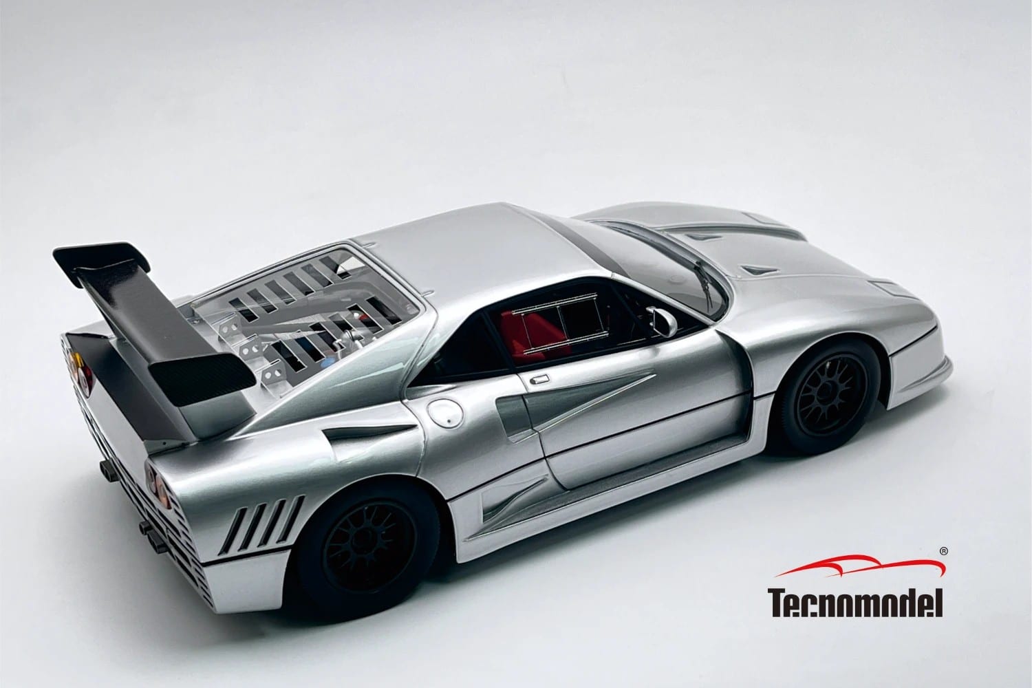 Tecnomodel 1:18 Ferrari 288 GTO Evoluzione 1985 Nurburgring Silver with Black Wheels (TM18-361F) Limited Edition Resin Model 5 Tecnomodel 1:18 Ferrari 288 GTO Evoluzione 1985 Nurburgring Silver with Black Wheels (TM18-361F) Limited Edition Resin Model - Image 5