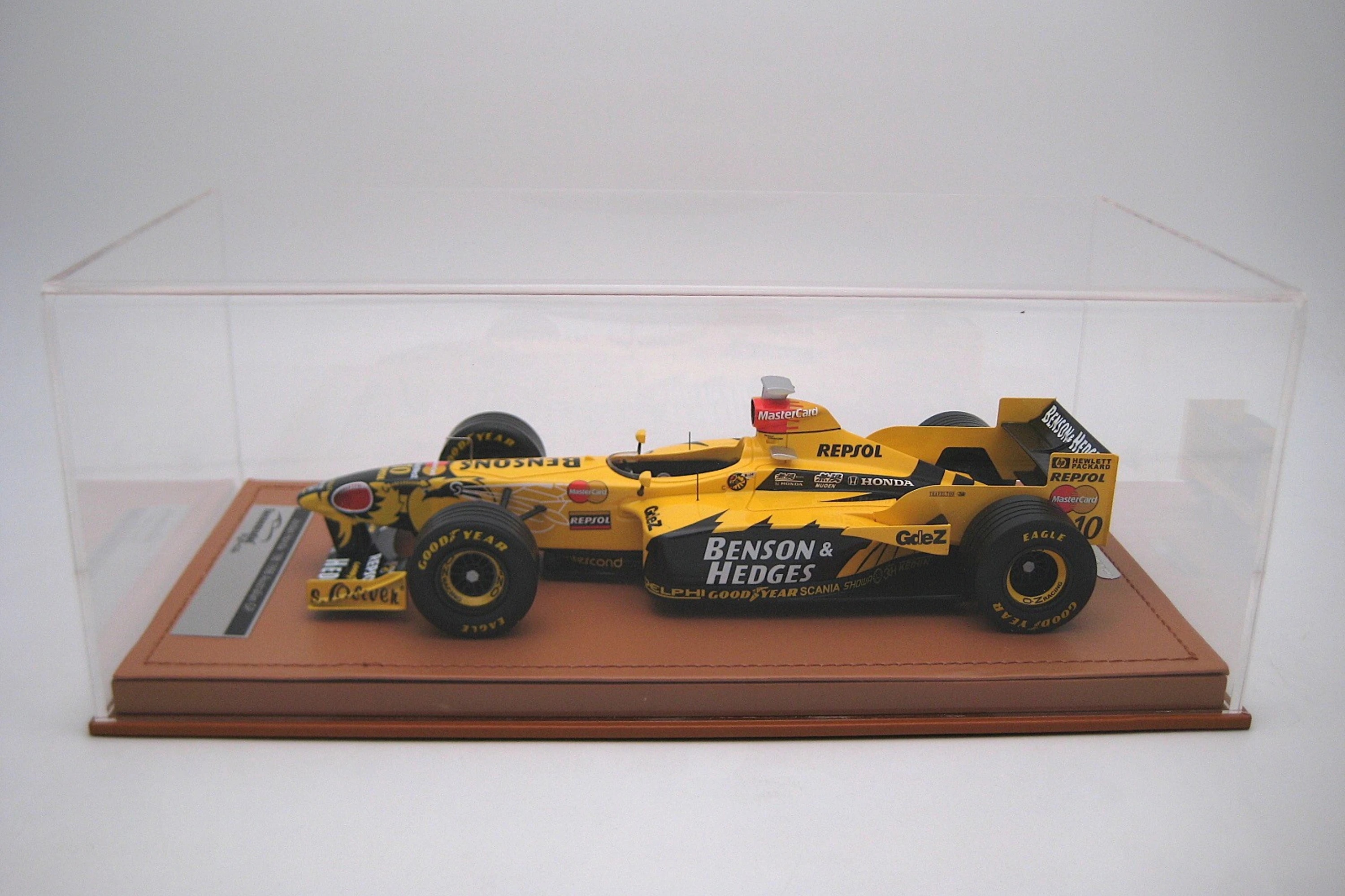 Tecnomodel 1:18 Jordan Honda 198 Ralf Schumacher Australian GP 1998 (TM18-384A) Limited Edition Resin Model 4 Tecnomodel 1:18 Jordan Honda 198 Ralf Schumacher Australian GP 1998 (TM18-384A) Limited Edition Resin Model - Image 4