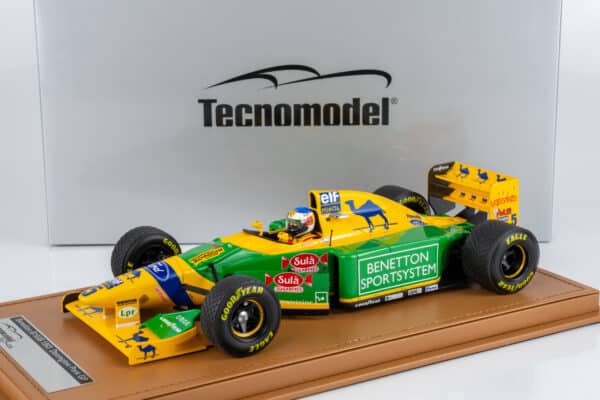 Tecnomodel 1:18 Benetton B193B Michael Schumacher Donnington Park GP 1993 with Driver (TMD18-465D) Limited Edition Resin Model