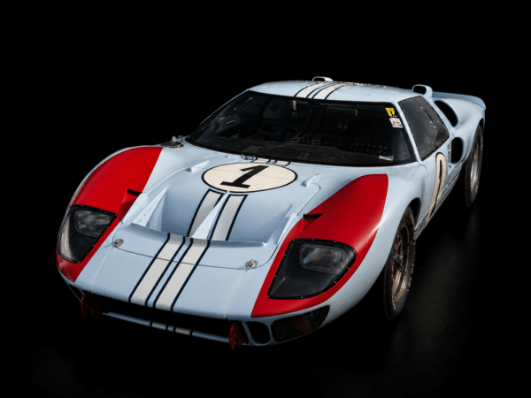 Top Marques 1:12 Ford GT40 Mk II No.1 K. Miles / D. Hulme 2nd Place 24h Le Mans 1966 (TMR1272B) Resin Model