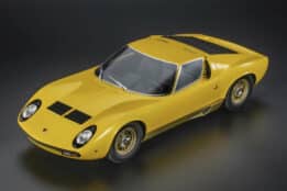 Top Marques - 1:12 Lamborghini Miura P400 SV 1971 Giallo Yellow