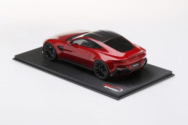 TS0184 Aston Martin V8 Vantage new red 1:18 scale resin model car